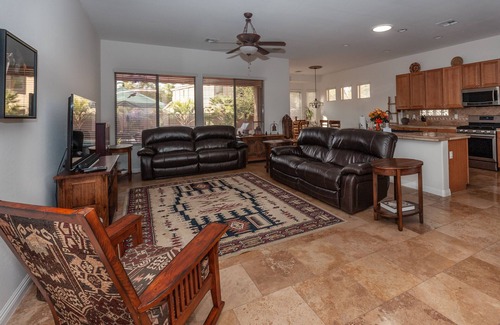 Power Ranch Casa | Disfruta Casa Kit. Resort Like Home W / Piscina privada climatizada / Power Ranch