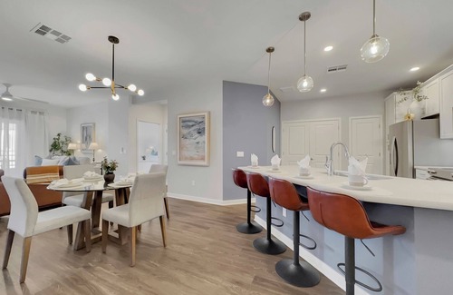 Ocotillo Condominio | Resort Living in Ocotillo. 2 King Suites. Pool, Gym, Pickleball