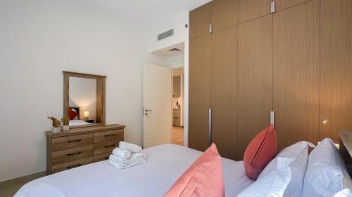 Dubai Apartamento | Resort-Style 1BR in Dubai Creek Harbour -1AB01