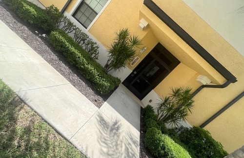 Pelican Preserve Condominio | Resort Style 55+ Community! Includes golf cart and amazing sunset views!