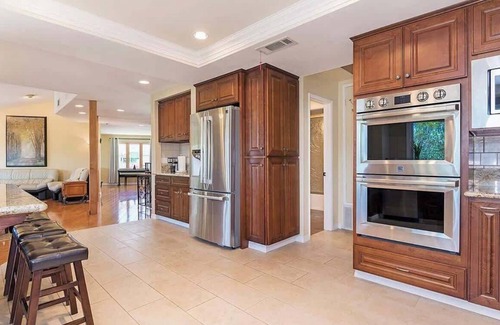 Poway Villa | Majestic 5BR Villa with Guesthouse, Pool & Spa