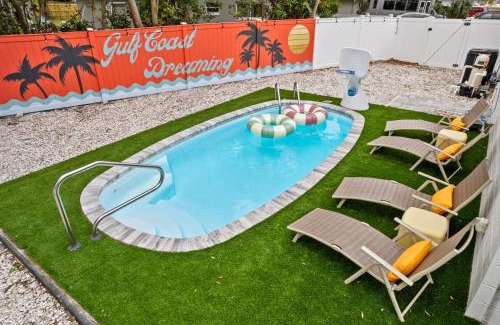 Seminole Casa | Resort Style Backyard Pool Sport Court Putt Putt