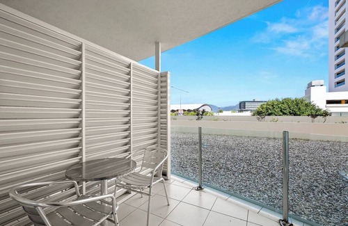 Cairns Central Business District Apartamento | Resort Style Cityview Getaway in Perfect Location