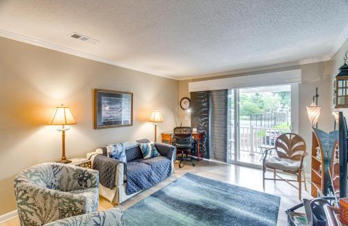Demere Park Apartamento | Resort-Style Condo in St Simons about 1 Mi to Pier!