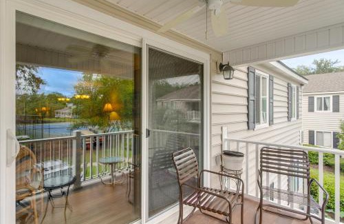 Demere Park Apartamento | Resort-Style Condo in St Simons about 1 Mi to Pier!