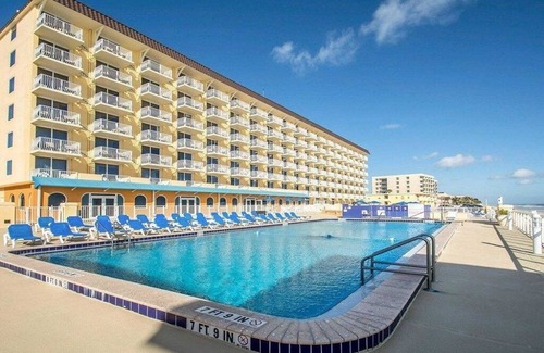 Ormond Beach Apartamento | Hotel de estilo resort en Ormond Beach