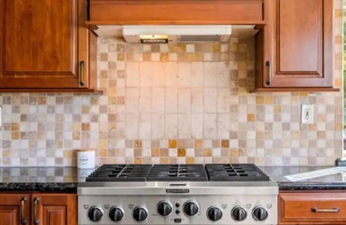 Vallejo Villa | Getaway in WINE country btw Napa & San Francisco