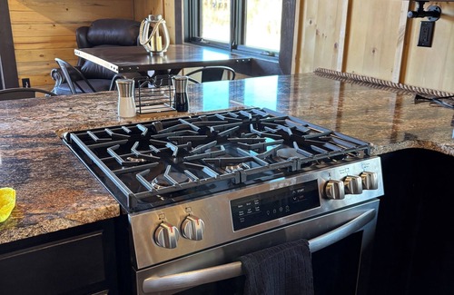 Salida Chalet De Esquí | Resort style living in the Heart of the Rockies!