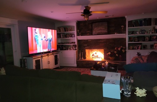 Deer Valley Otro | Resort style luxury ranch home with many extra amenities.