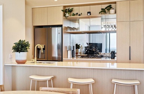 Palm Beach Apartamento | Resort Style Ocean Front Apartment Palm Beach