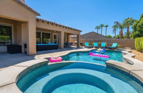 Rancho Santana Villa | Resort Style Tuscan Living w Spa Pool & Firepit