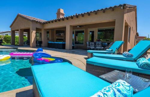 Rancho Santana Villa | Resort Style Tuscan Living w Spa Pool & Firepit