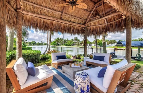Lake Clarke Shores Casa | Resort-style sophisticated lakefront pool home!