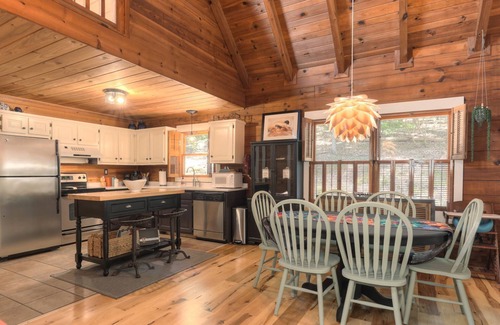 Big Canoe Casa | Respite at Big Canoe - Wood-burning fireplace, bright interiors, Wifi