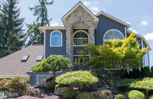 Sammamish Casa | # 1 Propiedad de 3 pisos con hermosa comunidad frente al mar (Nuevo en VRBO)