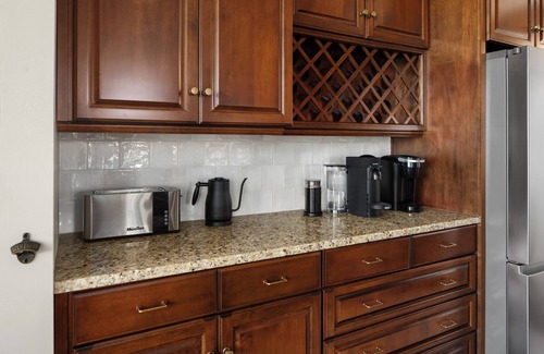 Newton Casa | Rest and Relax in Luxury on Lake Michigan! Beach, Gameroom, Theater, and Calm