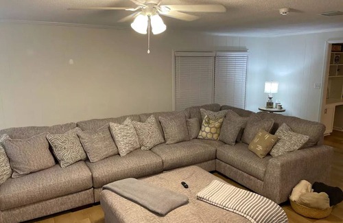 Valdosta Casa | Rest and Relax
