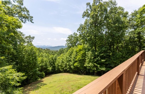 Marion Casa | Rest at Mountain Crest