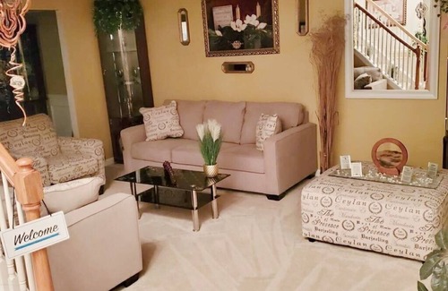 Cliftondale Casa | Rest Easy at Redding Ridge Full Occupancy for couples only