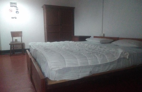Deniyaya Casa | Rest House ( තානායම )
