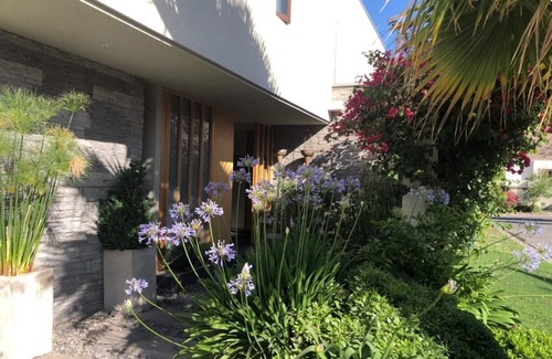 Colina Casa | Rest House in a very secure Condo for families rounded by natural areas