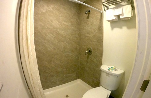 Elizabeth Hotel | Rest Inn - Elizabeth
