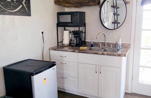 Morristown Alquiler De Eote | Rest, relax, and reel in the views or the fish!