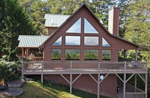 Murphy Cabina | Rest, Relax, and Reset - 4 bd/3 bth - 5min to town