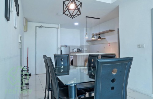 Kampung Sembulan Baru Apartamento | reStary Blue Game Themed Homestay