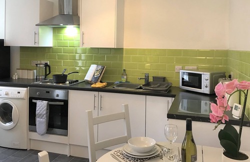 St Helens Apartamento | Apartamento-Confortable-Baño Privado-Vista a la Calle