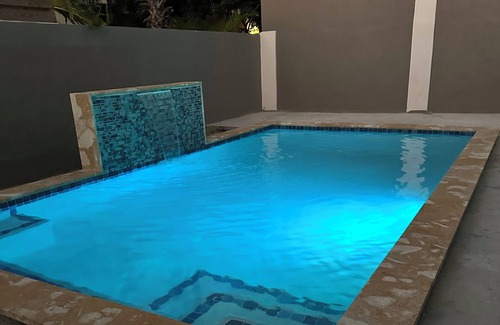 Kamay Casa | Restful retreat centrally located with private pool near Eagle Beach