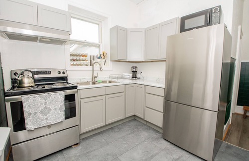 Saint John Apartamento | Restored 1800s Suite, River View, Prime Downtown Saint John Location, Fast WiFi