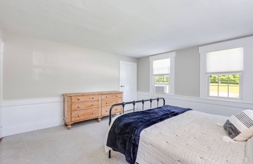 Harwich Port Casa | Restored 1830s Era Home - Close to Nantucket Sound