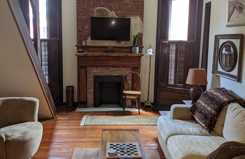 Utica Casa | Restored building Downtown Utica 2