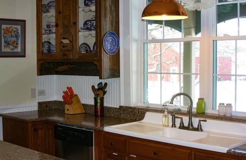 Edwardsburg Casa | Restored historic home near ND and Amish Country