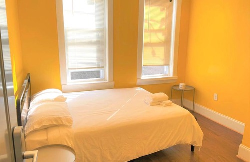 West Philadelphia Casa | Retired Convenient Guest House in West Philadelphia