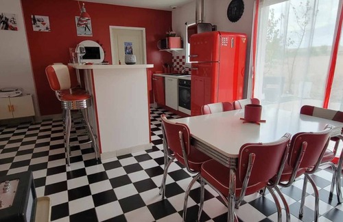 Sainte-Soulle Casa | Retour Vers le Futur ! Immersion Dans les Années 50-60, à 10 min de La Rochelle