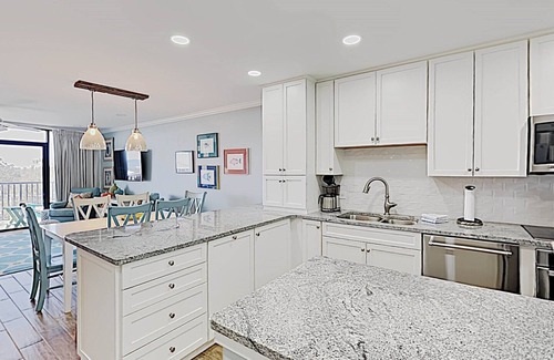 North Litchfield Beach Condominio | Precioso retiro de 514 Litchfield. Bellamente amueblado!