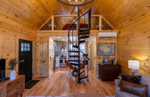 West Jefferson Casa | Retreat at Riverbend
