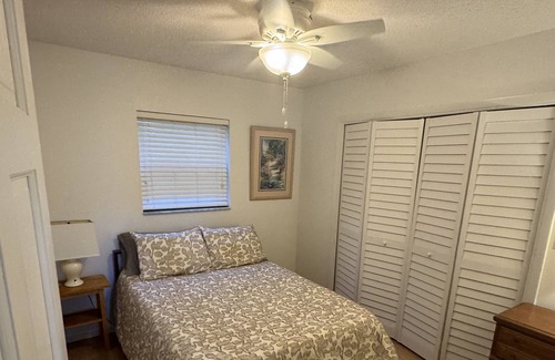 Dunnellon Cabaña | Retreat at the Riverside in Comfort