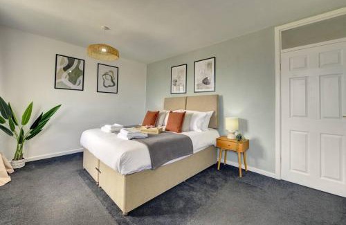 Stonnall Casa | Retreat Close to the N.E.C. Airport Resort World