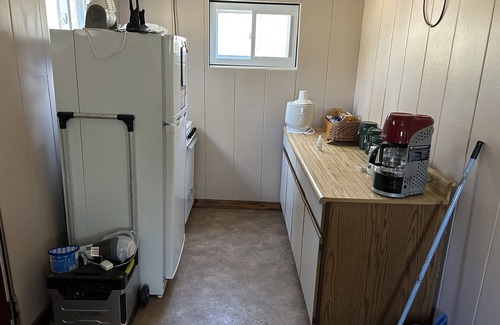 Prattsburgh Cabina | Retreat from Modern Life - Off Grid Cozy Cabin in the Woods on 20 Acres of Land