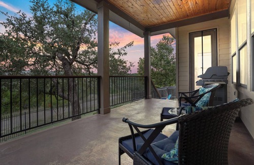 Spicewood Casa | Retreat House in Spicewood - Pet/Family Friendly