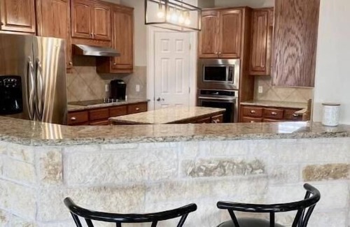 Austin Casa | Retreat House, pool, spa, stunning sunsets in the Hill Country