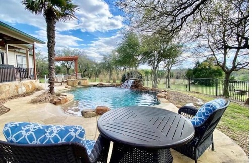 Austin Casa | Retreat House, pool, spa, stunning sunsets in the Hill Country