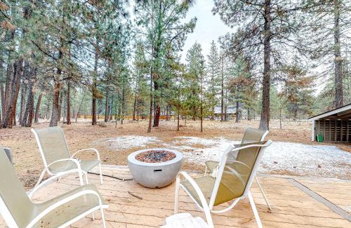 Sisters Casa | Retreat in the Pines