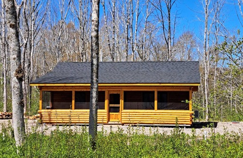 Antigonish County Cabina | Retreat Lodge - Lochaber Lake Lodges
