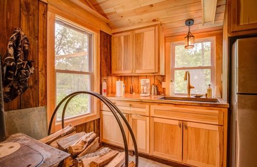 Hiram Cabina | Retreat on the Saco River
