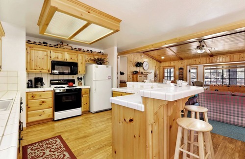 Fox Farm Condominio | Retreat TO FOX Farm #1662
