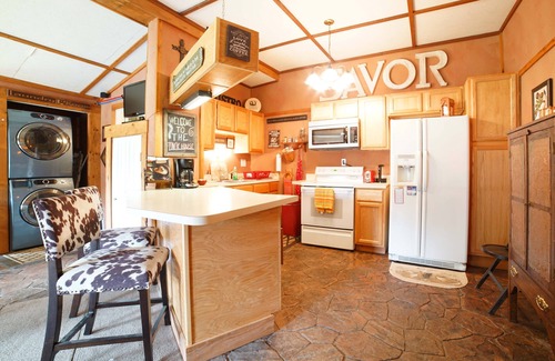 Pendleton Casa | RETIRARSE AL PAÍS CABALLO Y PERMANECER EN LA CASA TÁCTIL ADORABLE. Privado con los caballos